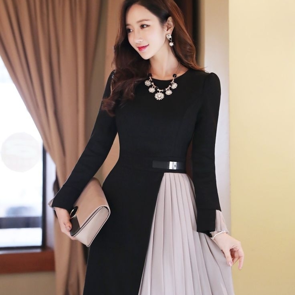 Elegant Black and Gray Women's Dress